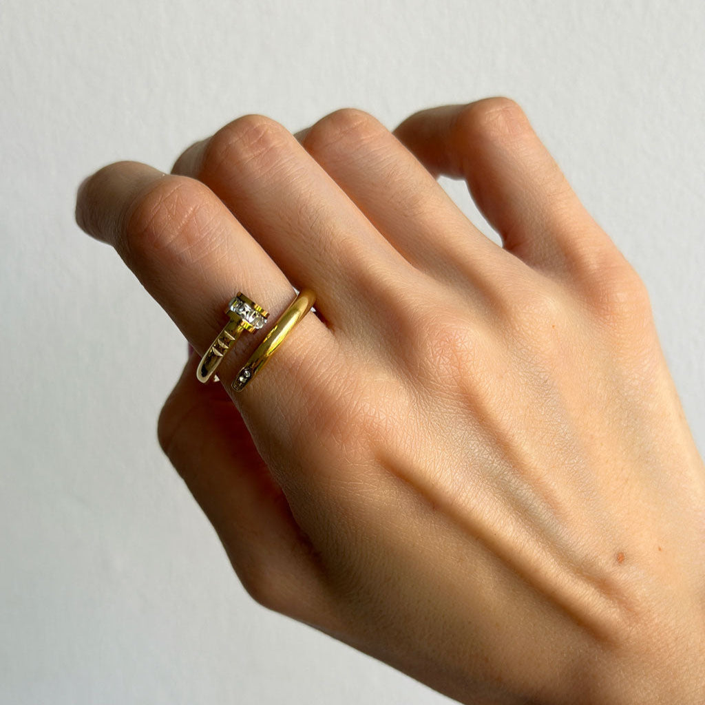 Anillo Clavo