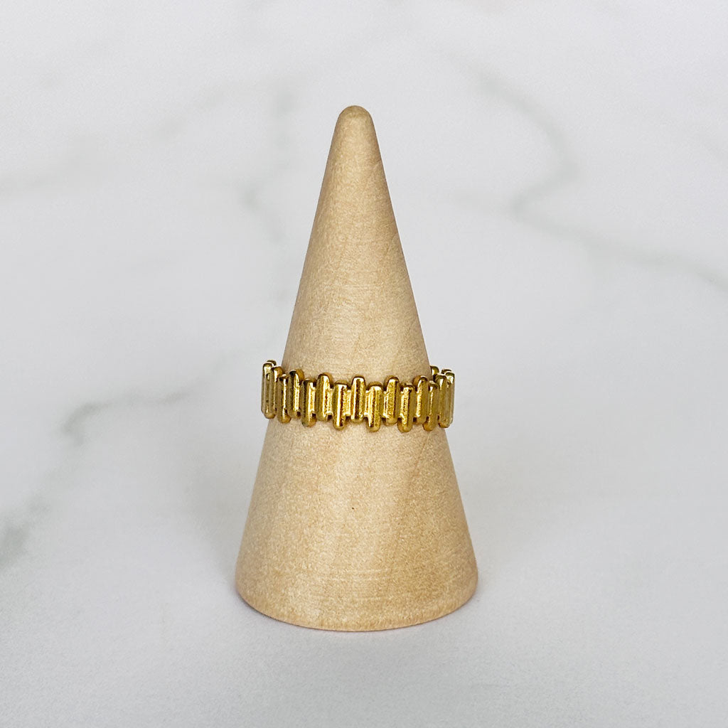 Anillo Laura