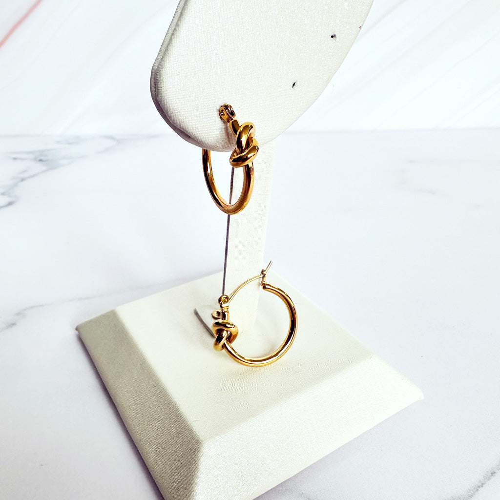 Arracadas Knot