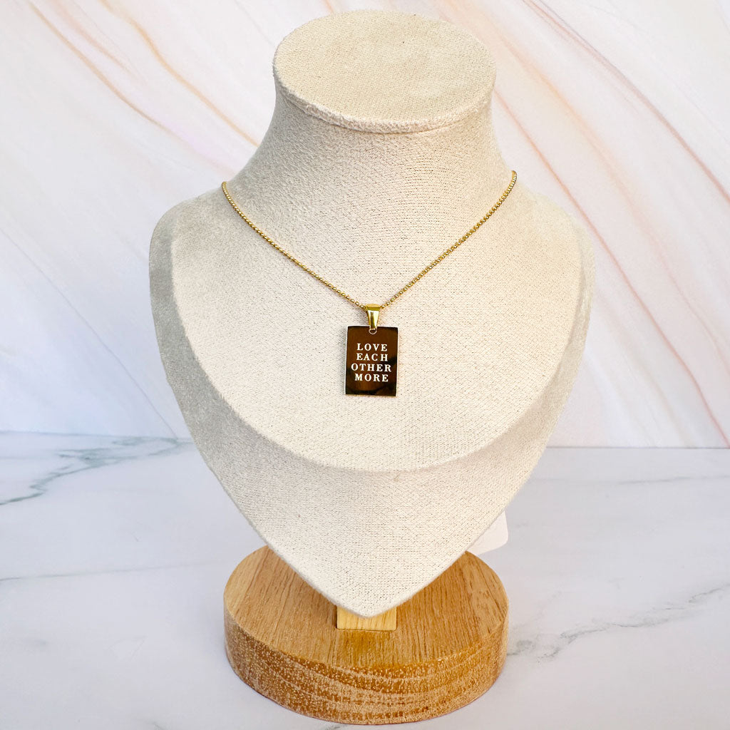 Collar Love each other more