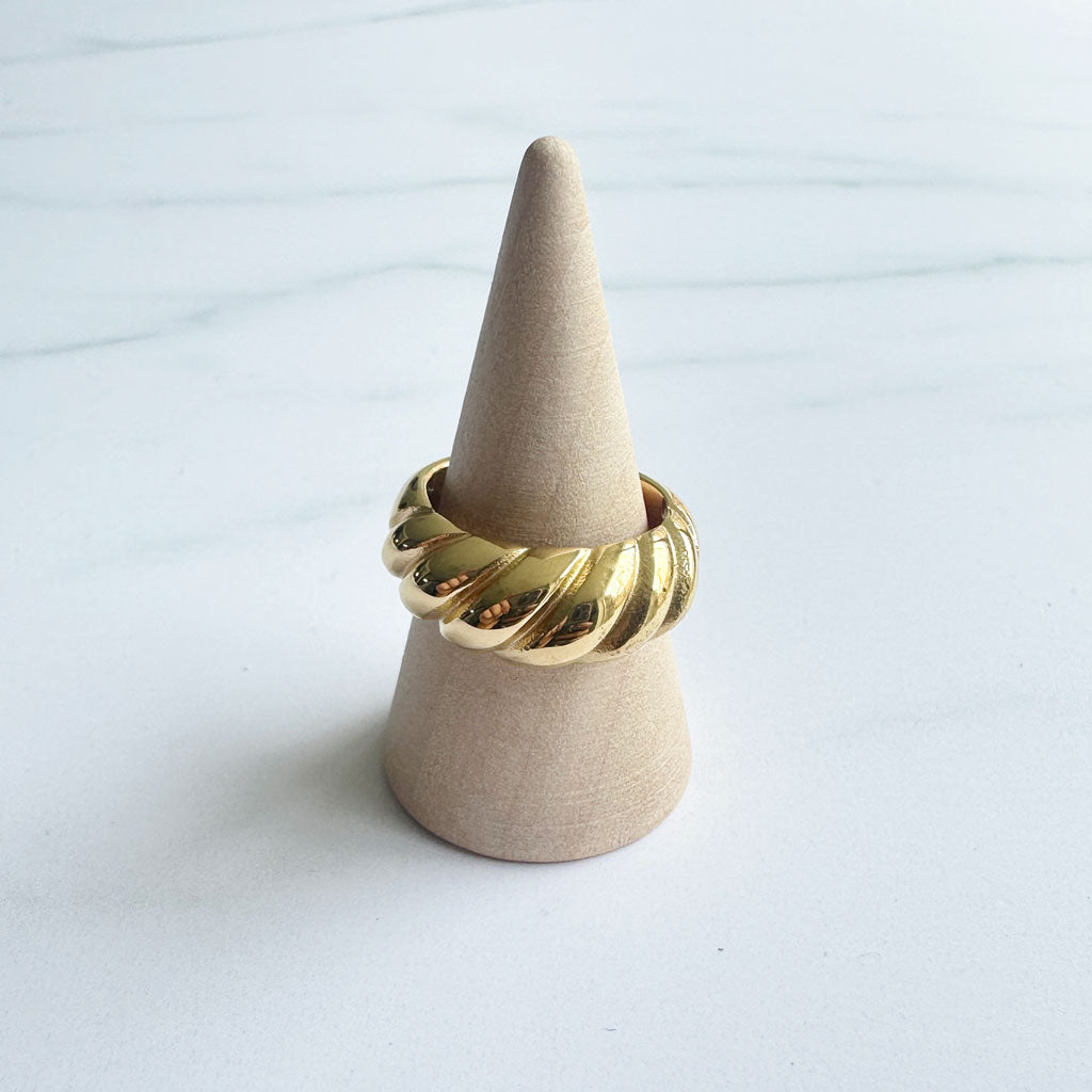 Anillo Conchita