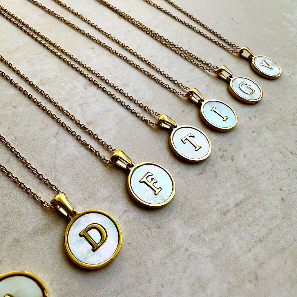 Collar Inicial Nacar